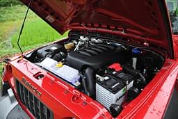 Mahindra Thar Color Red