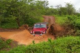 Mahindra Thar Color Red