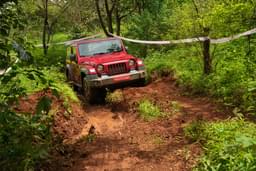 Mahindra Thar Color Red