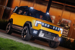 Mahindra Vision S Front Right Three Quarter