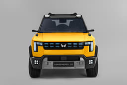 Mahindra Vision S Front View
