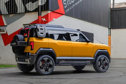 Mahindra Vision S Front Left Three Quarter