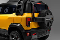 Mahindra Vision S Rear View Mahindra Vision S Rear View