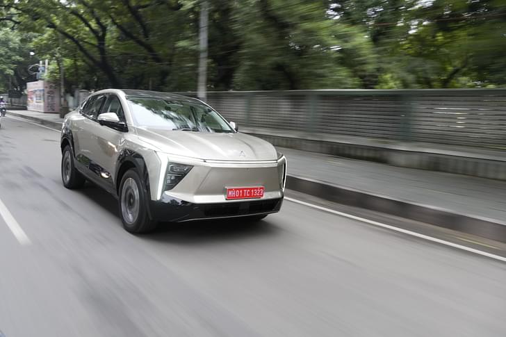 Mahindra Xev 9e Front Left Three Quarter