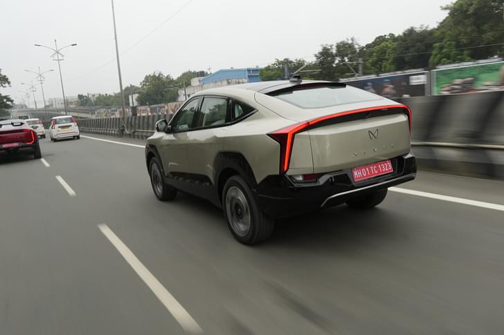 Mahindra Xev 9e Rear View