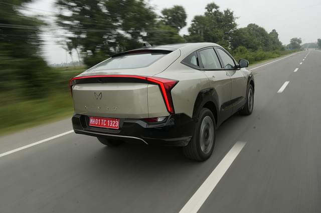 Rear View Image - 481