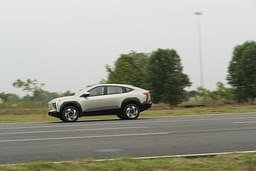 Mahindra Xev 9e Front Right Three Quarter