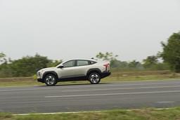 Mahindra Xev 9e Color Silver