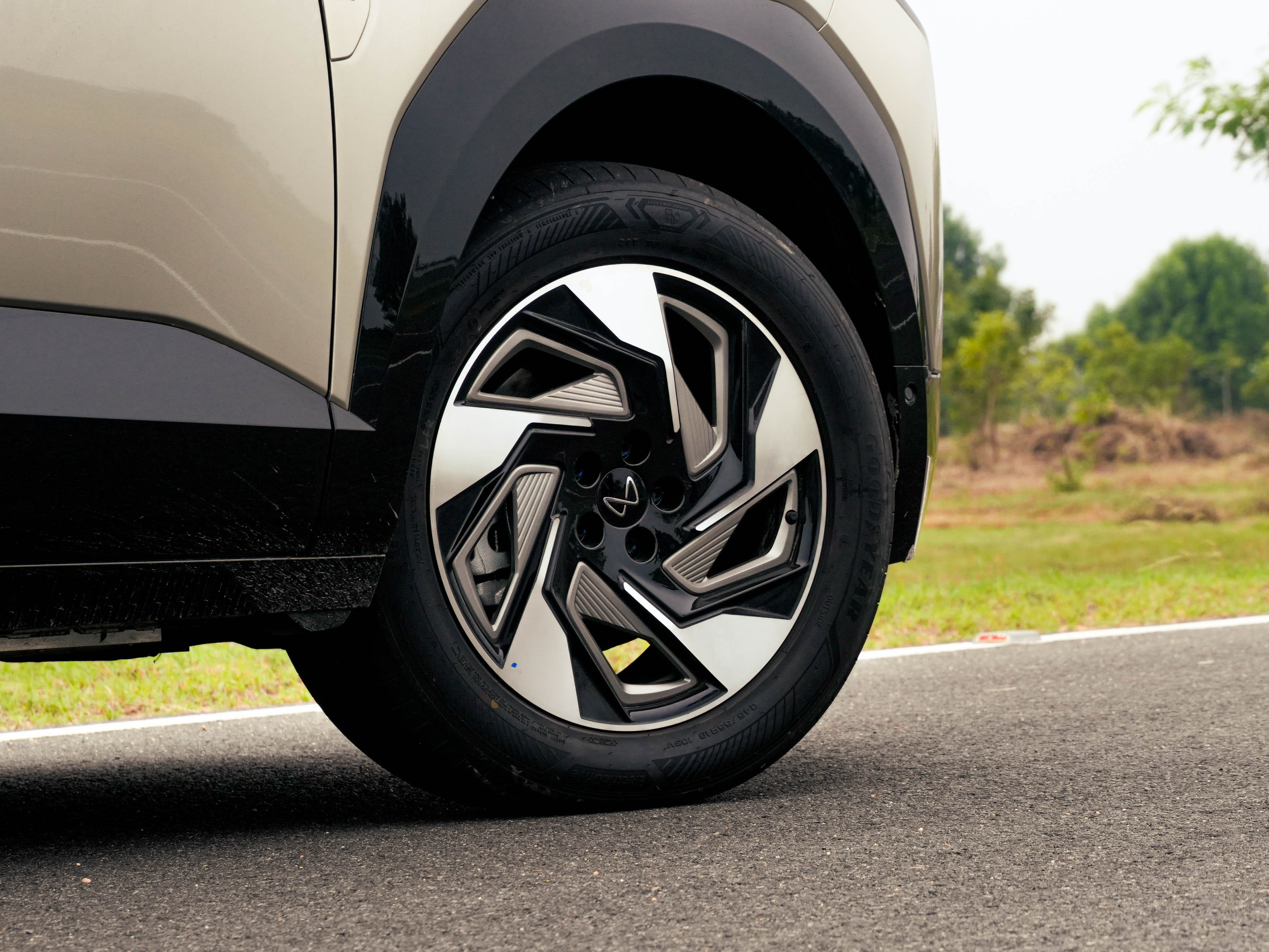 Alloy Wheels True