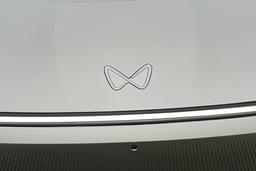 Mahindra Xev 9e Closed Bonnet