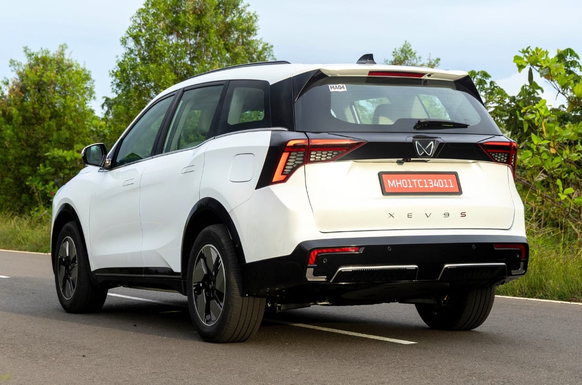 Mahindra XEV 9S