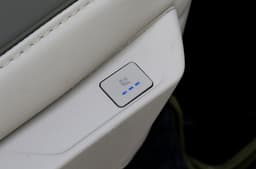 Mahindra Xev 9s Leather Seats