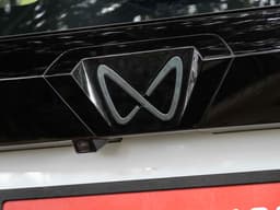 Mahindra Xev 9s Rear Logo
