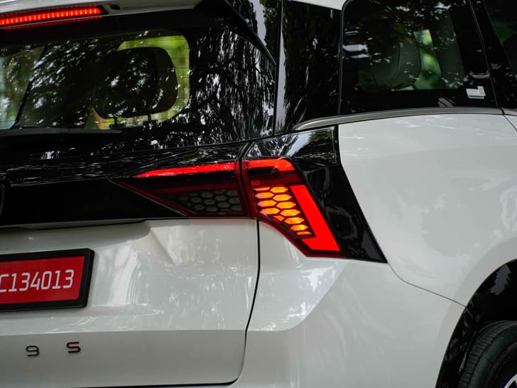 Tail Lamps Conventional, Leds