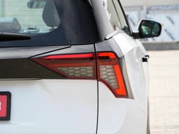 Mahindra Xev 9s Tail Lamps
