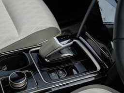 Mahindra Xev 9s Leather Seats