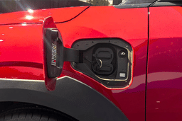 Mahindra Xuv 3xo Ev Fuel Cap