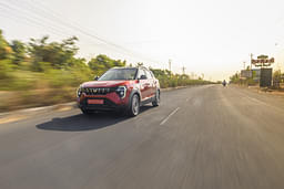 Mahindra Xuv 3xo Front View