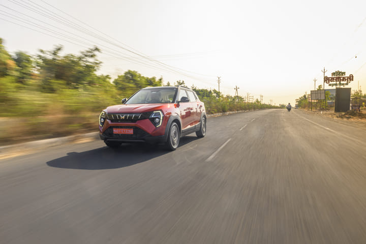 Mahindra XUV 3XO Front View