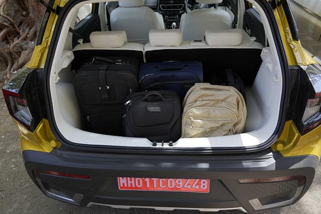 Rear View Image - 506