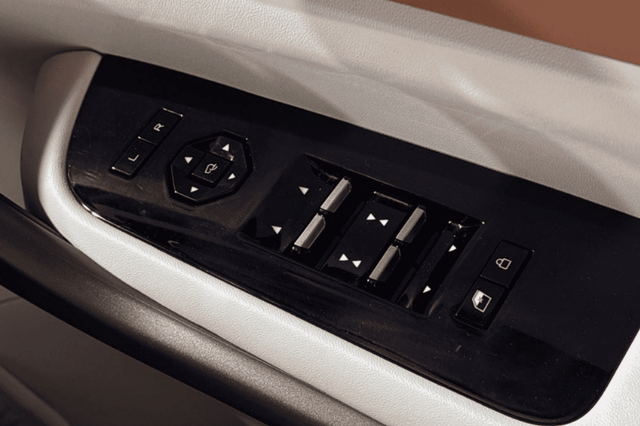 Door Controls Image - 31585