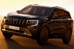 Mahindra Xuv 7xo Color Black