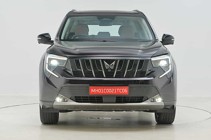 Mahindra XUV 7XO