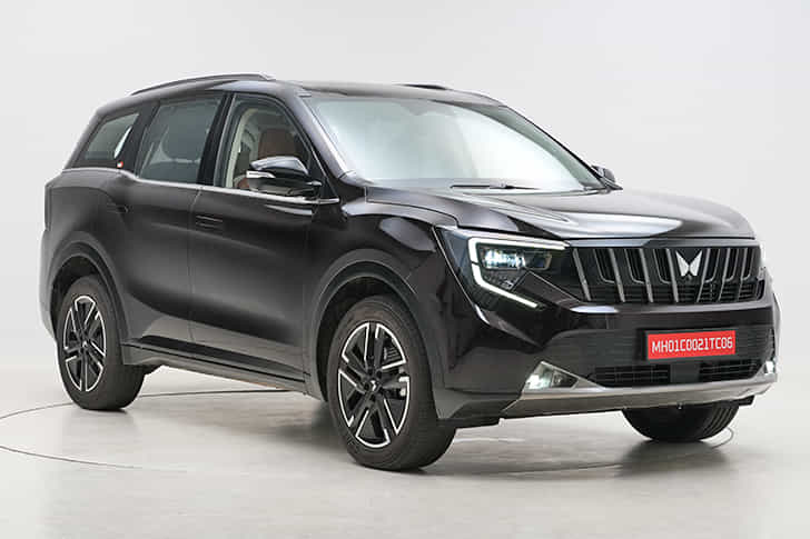 Mahindra XUV 7XO