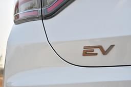 Mahindra Xuv400 Rear View