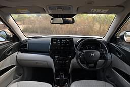 Mahindra Xuv400 Dashboard