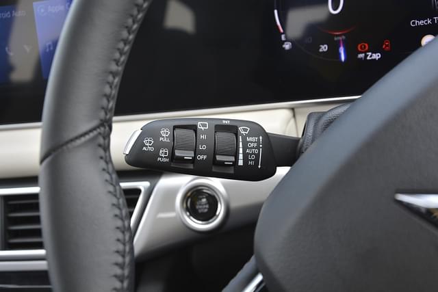 Infotainment System Image - 7405