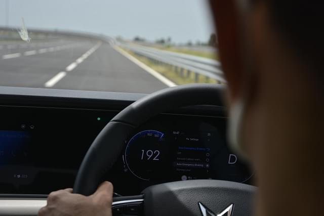 Dashboard Image - 7490