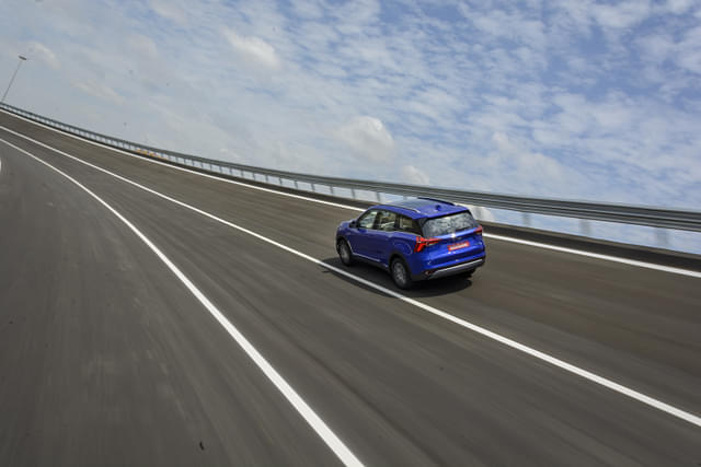 Rear View Image - 7546