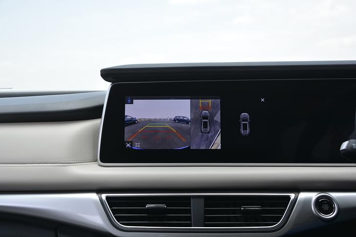 Mahindra Xuv700 Dashboard