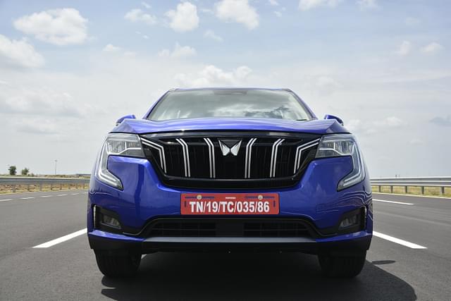 Front View Image - 7671