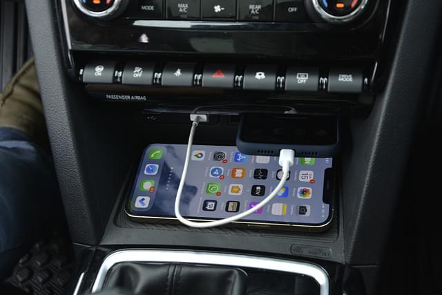 Usb Compatibility Connectivity Image - 8198