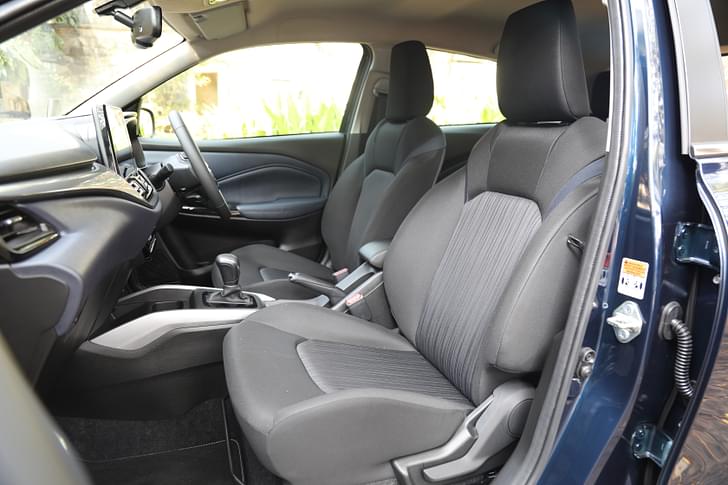 Maruti Suzuki Baleno Front Row Seats