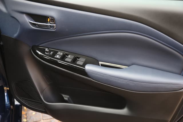 Door Controls Image - 15100