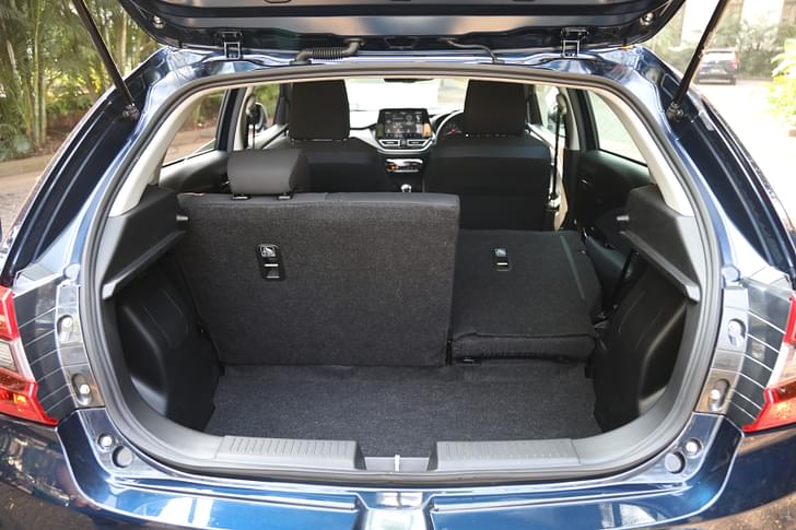 Maruti Suzuki Baleno Front Row Seats