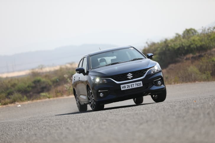 Maruti Suzuki Baleno Front Right Three Quarter