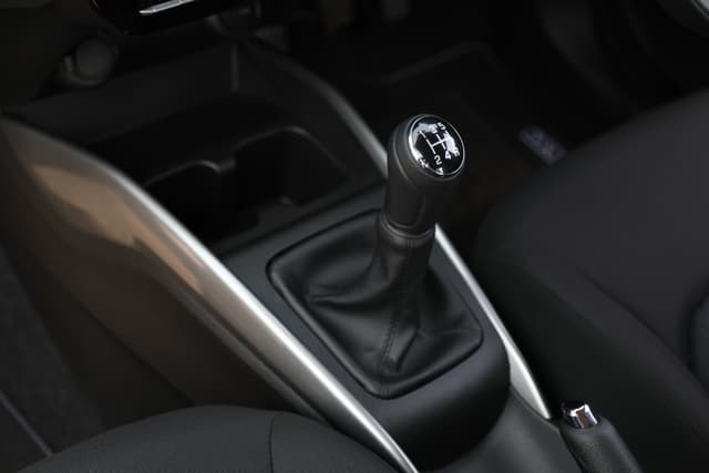 Elevating Gear Knob Image - 15165
