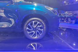 Maruti Suzuki Baleno Front Right Three Quarter Maruti Suzuki Baleno Front Right Three Quarter