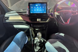 Maruti Suzuki Brezza Dashboard Maruti Suzuki Brezza Dashboard