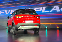 Maruti Suzuki Brezza Rear View Maruti Suzuki Brezza Rear View