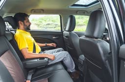 Maruti Suzuki Brezza Front Row Seats Maruti Suzuki Brezza Front Row Seats