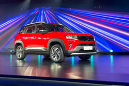 Maruti Suzuki Brezza Front Right Three Quarter Maruti Suzuki Brezza Front Right Three Quarter
