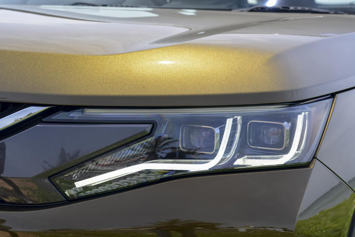 Maruti Suzuki Brezza Headlight