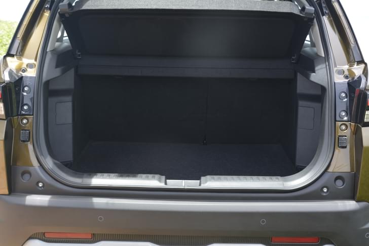 Maruti Suzuki Brezza Boot Open