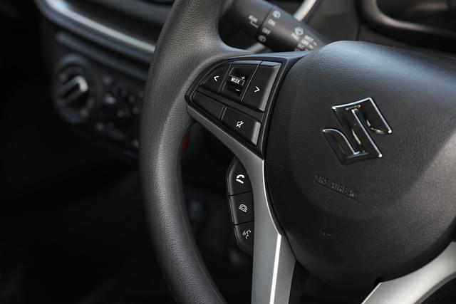 Steering Wheel Image - 11748