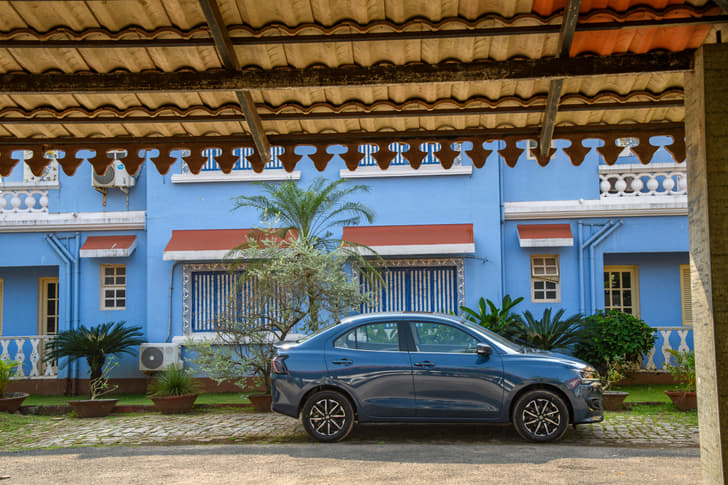 Maruti Suzuki Dzire Front View